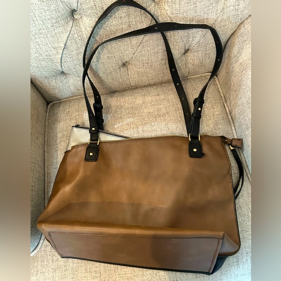 Purse by Carpisa - adjustable straps.  Like new condition. - Picture 1 of 5